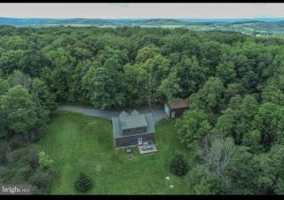 Fernwood Secluded Deep Creek & Wisp Hot Tub - 7