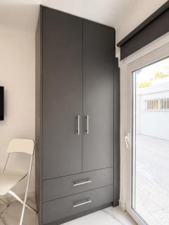 Aiolos elegant escapes near the sea of Alimos - 5