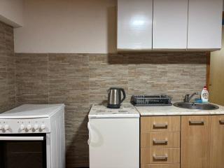 Studio Wood - 1
