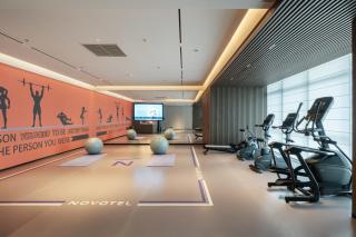 Novotel Dalian Zhongshan Square - 1