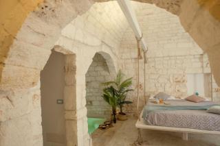 Suite Le Blanche - Luxury Cave Pool - 5