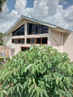 Laker's barn - 9