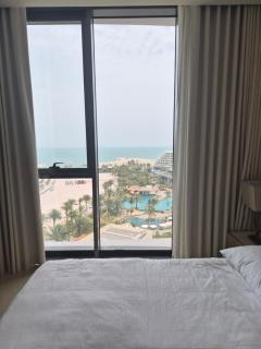 Luxury Sea Front Apartment - 7