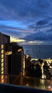 The base condo high floor and seaview - 8