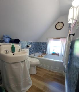 The Parlour 2 bedroom Sleeps 4-6 - 4