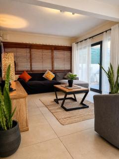 Villa Ptit Bouchon - En face de la Plage - Facing beach with Ocean views - 2
