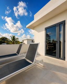 Villa Ptit Bouchon - En face de la Plage - Facing beach with Ocean views - 1