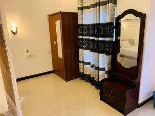 Arugam Gateway - 4