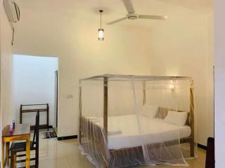 Arugam Gateway - 3