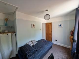 Carisbrooke Mill Cottage - 4