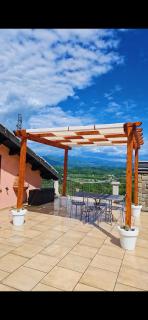 La loggia sulle Apuane - 6