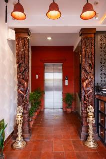Evara Boutique Hotel - 8