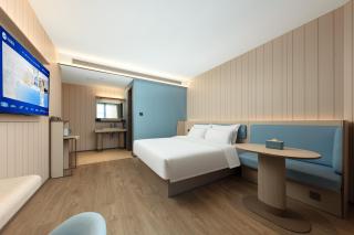 Hanting Hotel MixC Qingdao Central Business District - 4