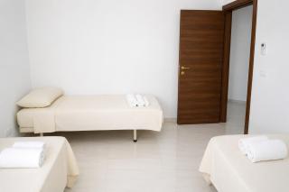 Luxury Home Due Palme Patio & Spa Bath - 2