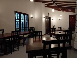 M RO Sigiriya Homestay - 9