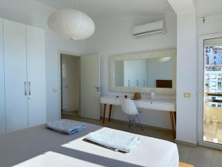 Panoramic SeaView, Duplex APT Bougainville Bay - 1