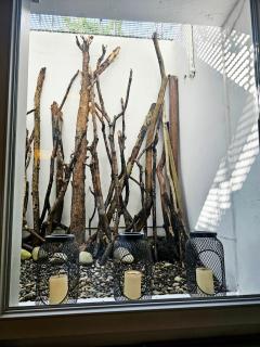 Independent studio room in private villa - 2