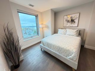 Downtown Waterview 2 BR and 2 Bath with 6 appliances - 7