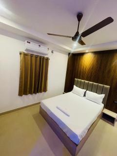 Hotel STAYVILLA - 2