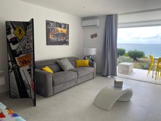 Unique studio with sea view and pool - 8
