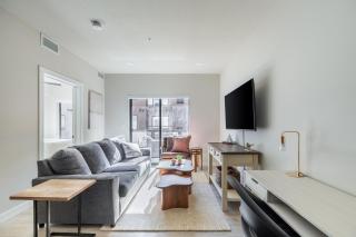 Landing Amazing 1BD in Granary District - 0