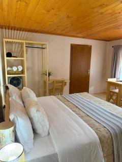 Guesthouse "Gjin Thana" - 3