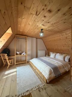 Guesthouse "Gjin Thana" - 4