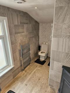 Studio in Central Liverpool - Sleeps 2 - Parking - 7