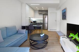 Twin Superior Suites-2nd floor-balcony-250m metro station - 6