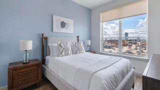 Landing Incredible 1BD Gym - 5