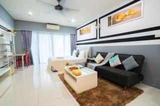Signature Apartment at Mercu Summer Suites KLCC - 7