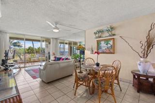 MENEHUNE SHORES, #206 condo - 4