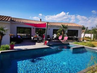 Magnifique villa contemporaine avec piscine - 0