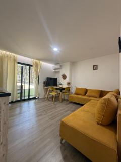 Golem Sea View 2 - 8