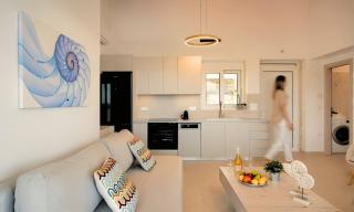 Marea Villas Heated Pool - 5