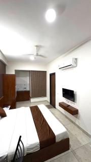 La Banian Retreat - 2