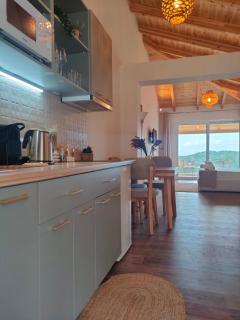 Lovely Sea View Apartments & Junior Suites - 4