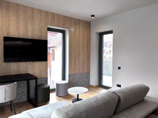 Orion Suites Aparthotel - 9