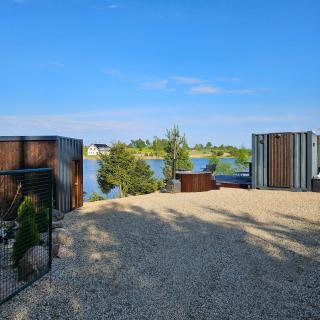 REZi Cabin - 7