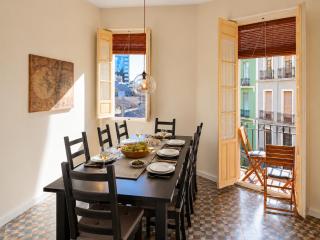 Historic apartment by Mercado Central by NRAS - 1