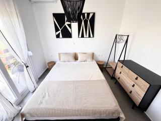 Oliviera Calm Home - 7 Min Walk to Beach View, Pool - 6