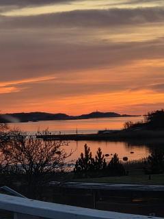 Strandnära i Askim med uteplats, parkering och grill - 6
