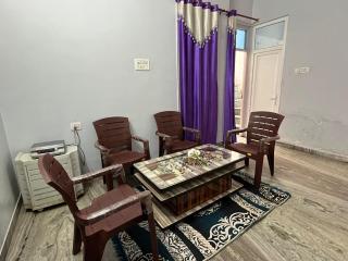 2BHK Ground Floor Private House- Raj Shila - 1