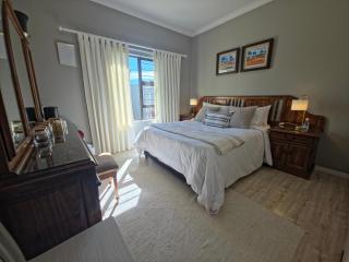 Caledonia Guest Room - 2