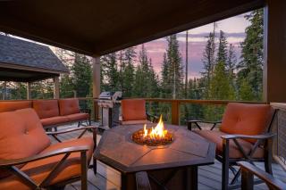 Mountain Chalet 123 I Private Hot Tub I Great Views I Activity Program - 4