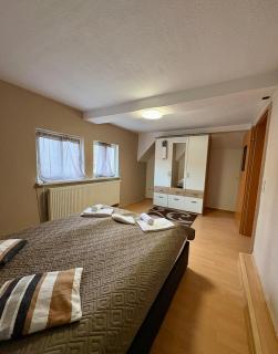 Poseidon Altstadt Apartment - 1