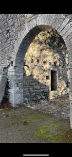 Historic Stone Cottage at Legan Castle Farmhouse with Hot Tub - 9