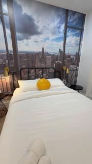 Soho House - 20 Min to NYC - Breakfast Included- A - 2