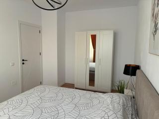 Cristina Home 2 - 6