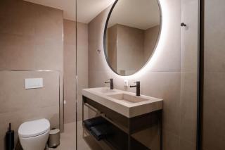Modern 2BR Apartment in Rotterdam Centre - 1